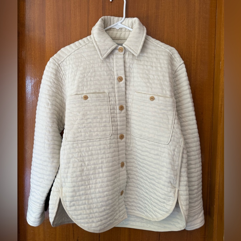 Everlane Size XS Oversized Quilted Cream Jacket